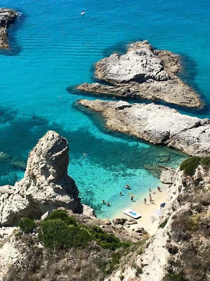 Delta Club Residence Capo Vaticano Exteriör bild