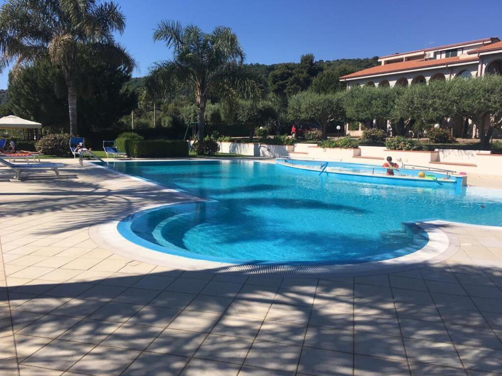 Delta Club Residence Capo Vaticano Exteriör bild
