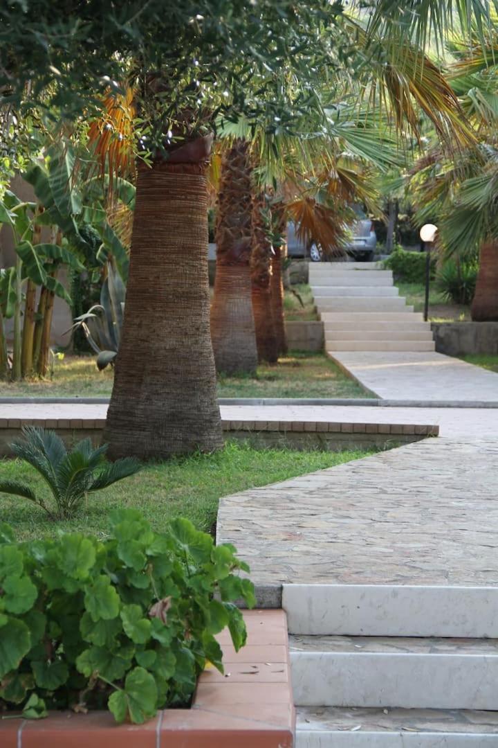 Delta Club Residence Capo Vaticano Exteriör bild